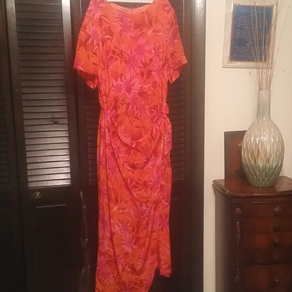 Silk Maxi dress by Spenser Jeremy in size18